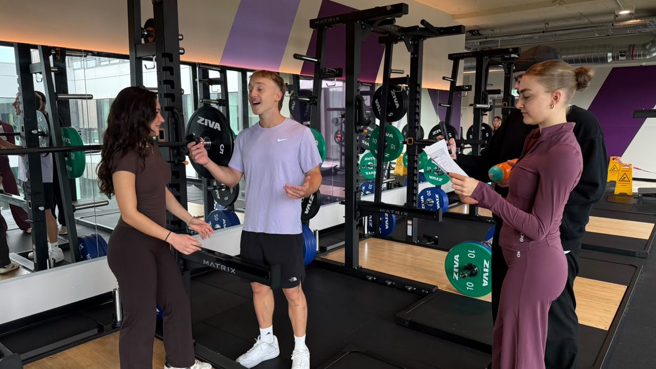 Production de contenu pour salles de sport : TikTok, Instagram et le chemin du concept à la vidéo finale